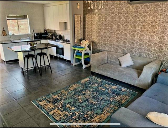 3 BEDROOM PROPERTY TO RENT IN KYALAMI HILLS
